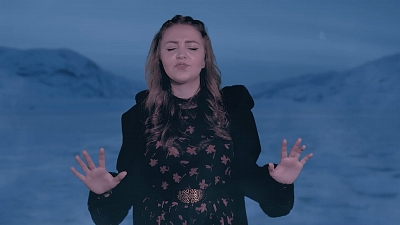 Cristina Buia Music Cover Video